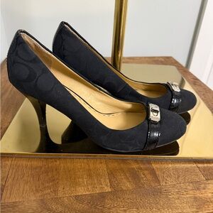 Coach “Wanda” Signature Logo Heeled Pumps — Size 9.5
